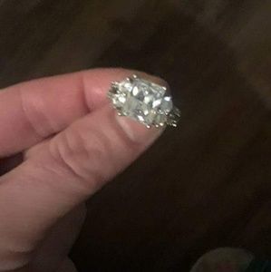 Engagement ring/wedding ring